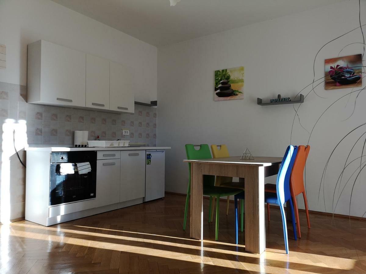 Cerco Apartment Lovran Exterior photo